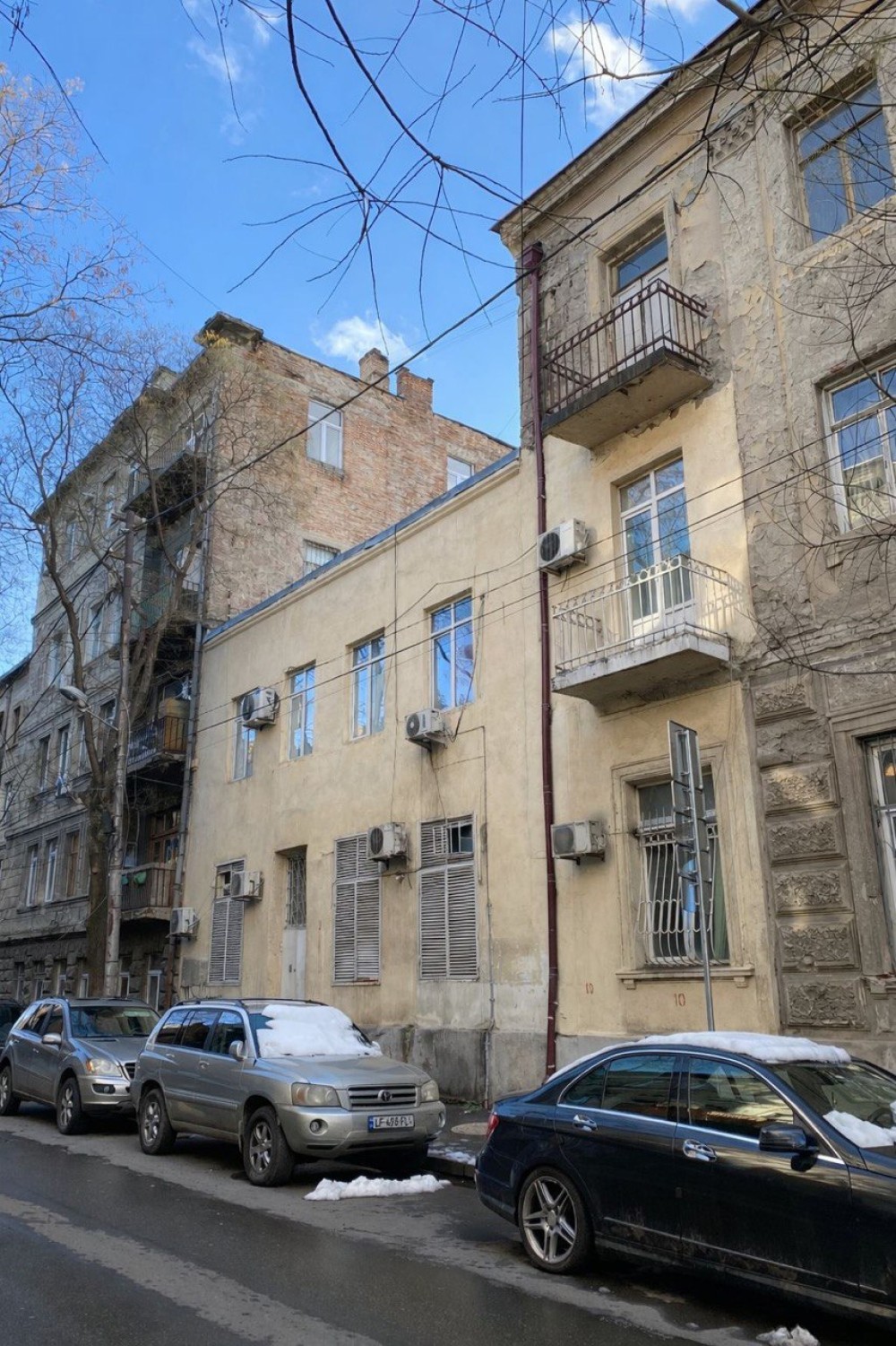 იყიდება კომერციული ფართი ჩუღურეთში